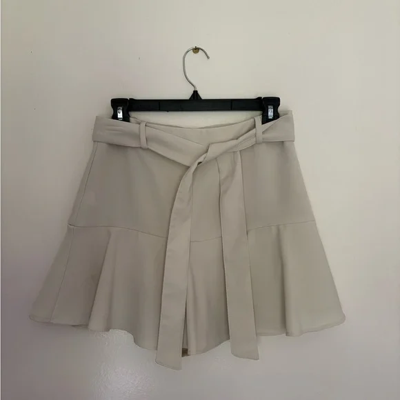 Zara Cream A-Line Skirt with Belt - Picture 1 of 4